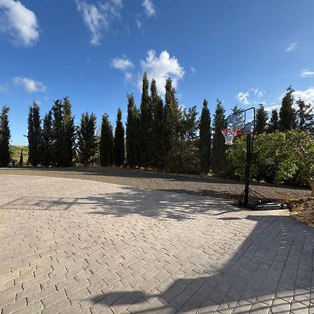 Spacious Villa With Exceptional Views In Malaga Casarabonela Exterior foto